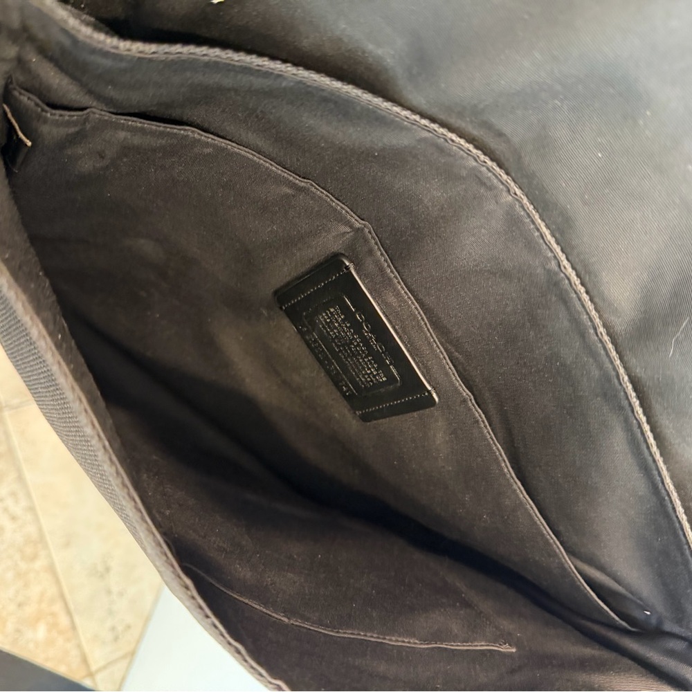 Coach Black Men's Messenger Bag - Picture 13 of 13
